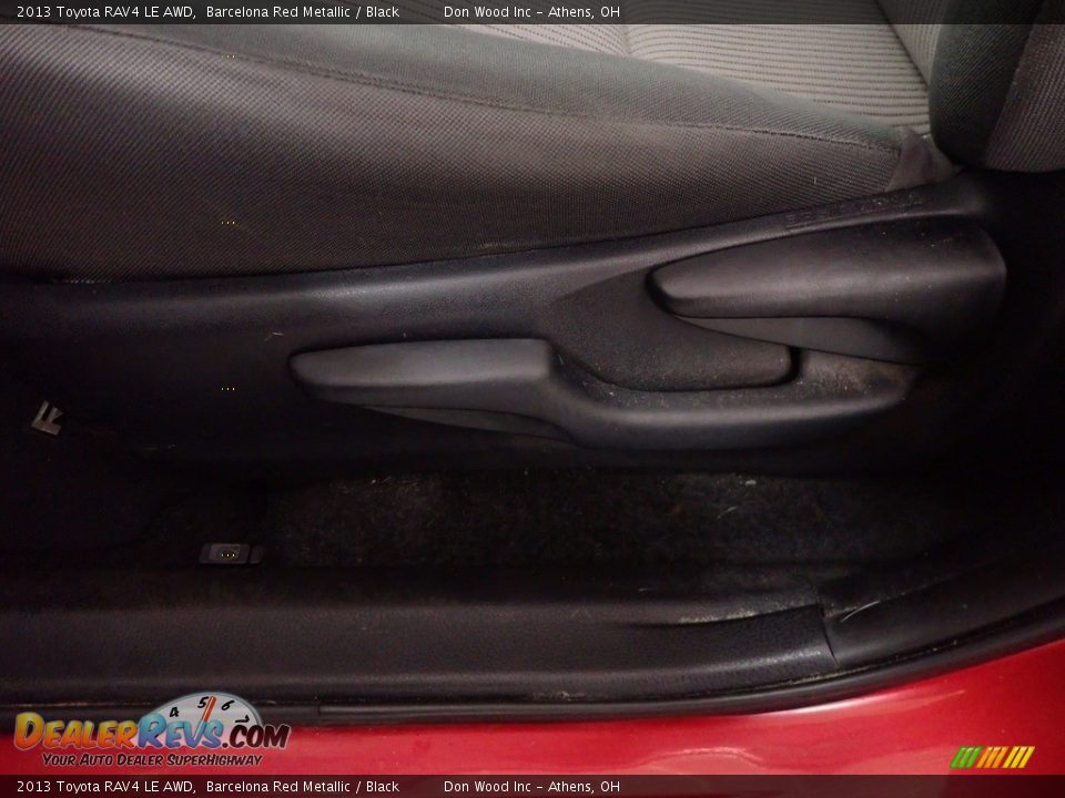 2013 Toyota RAV4 LE AWD Barcelona Red Metallic / Black Photo #24