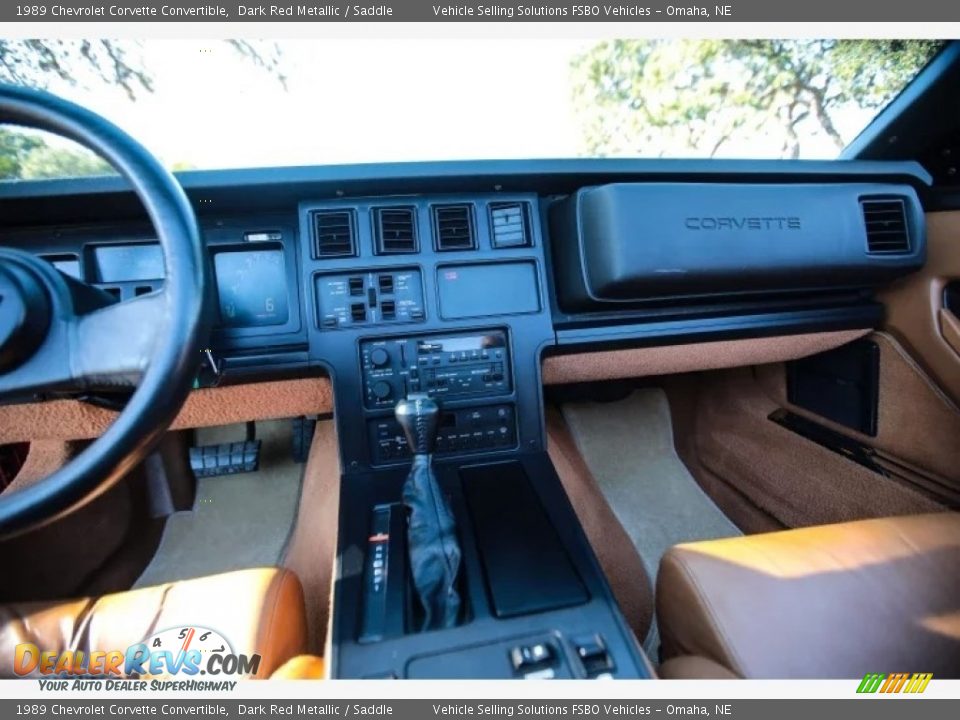 Dashboard of 1989 Chevrolet Corvette Convertible Photo #7