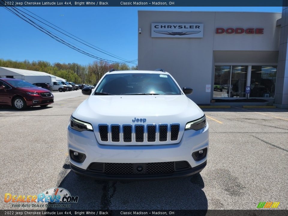 2022 Jeep Cherokee Latitude Lux 4x4 Bright White / Black Photo #7