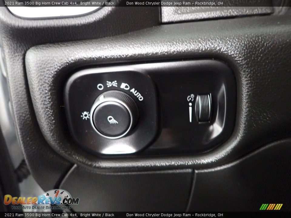 2021 Ram 3500 Big Horn Crew Cab 4x4 Bright White / Black Photo #12