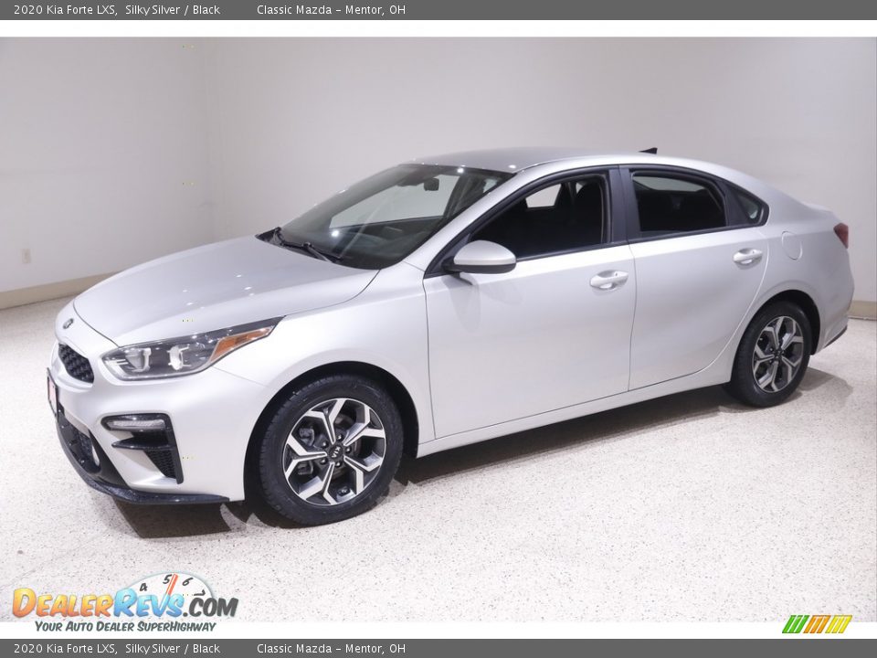 2020 Kia Forte LXS Silky Silver / Black Photo #3
