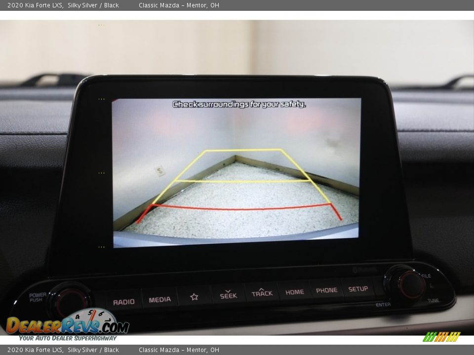 2020 Kia Forte LXS Silky Silver / Black Photo #11