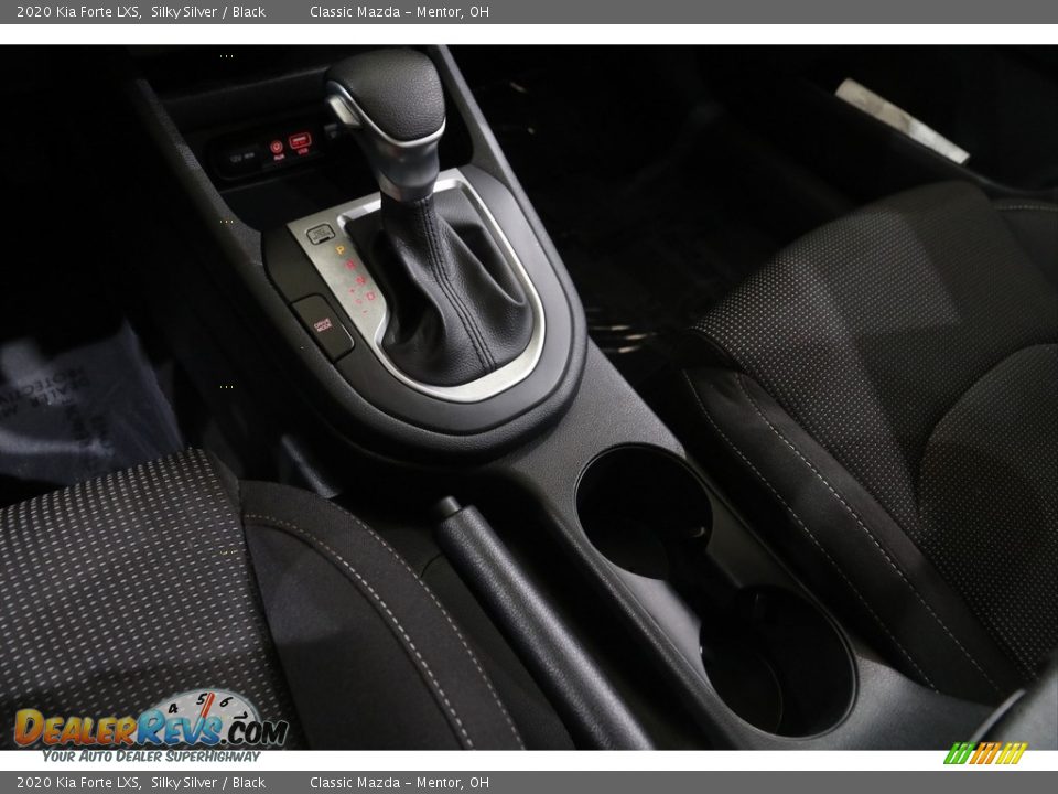 2020 Kia Forte LXS Silky Silver / Black Photo #13