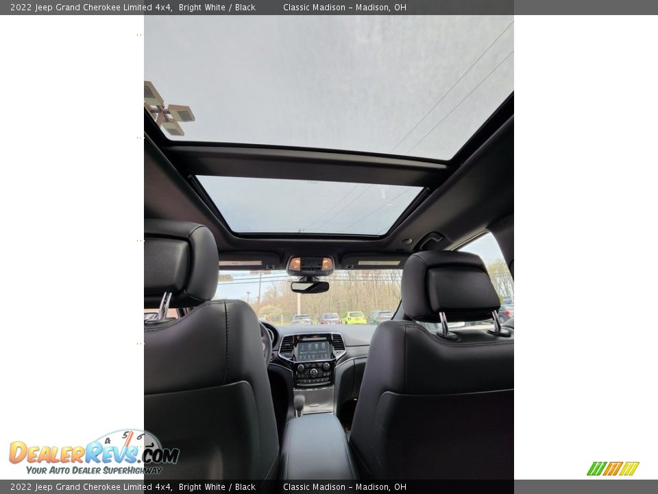 2022 Jeep Grand Cherokee Limited 4x4 Bright White / Black Photo #5