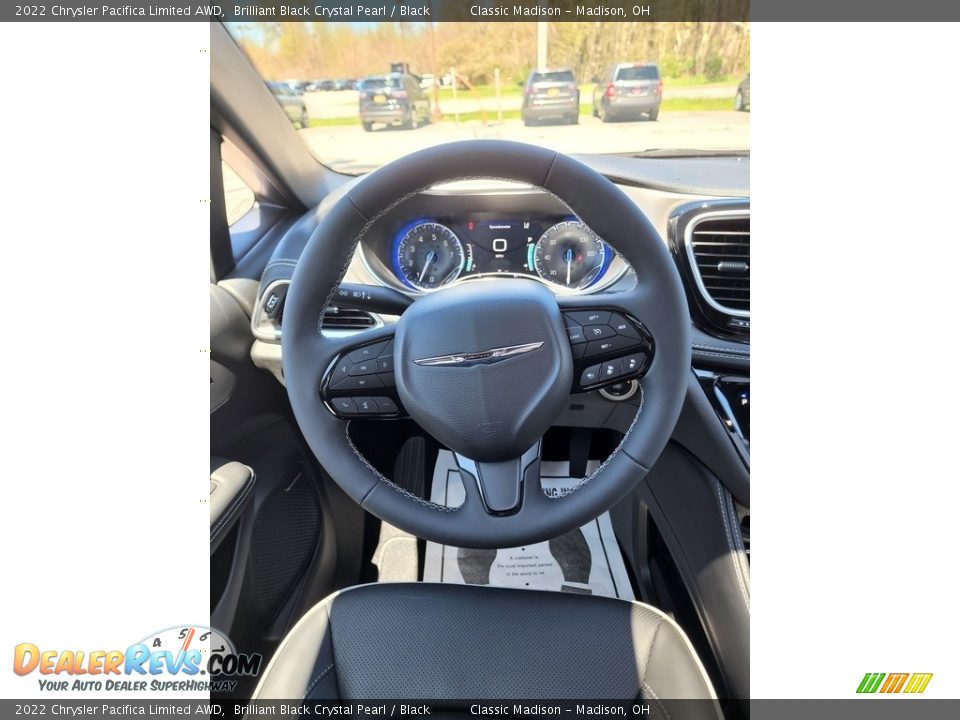2022 Chrysler Pacifica Limited AWD Steering Wheel Photo #6