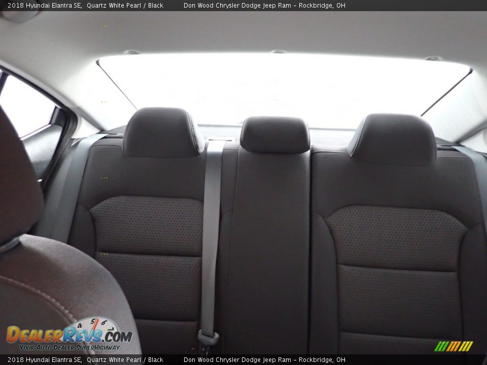 2018 Hyundai Elantra SE Quartz White Pearl / Black Photo #22