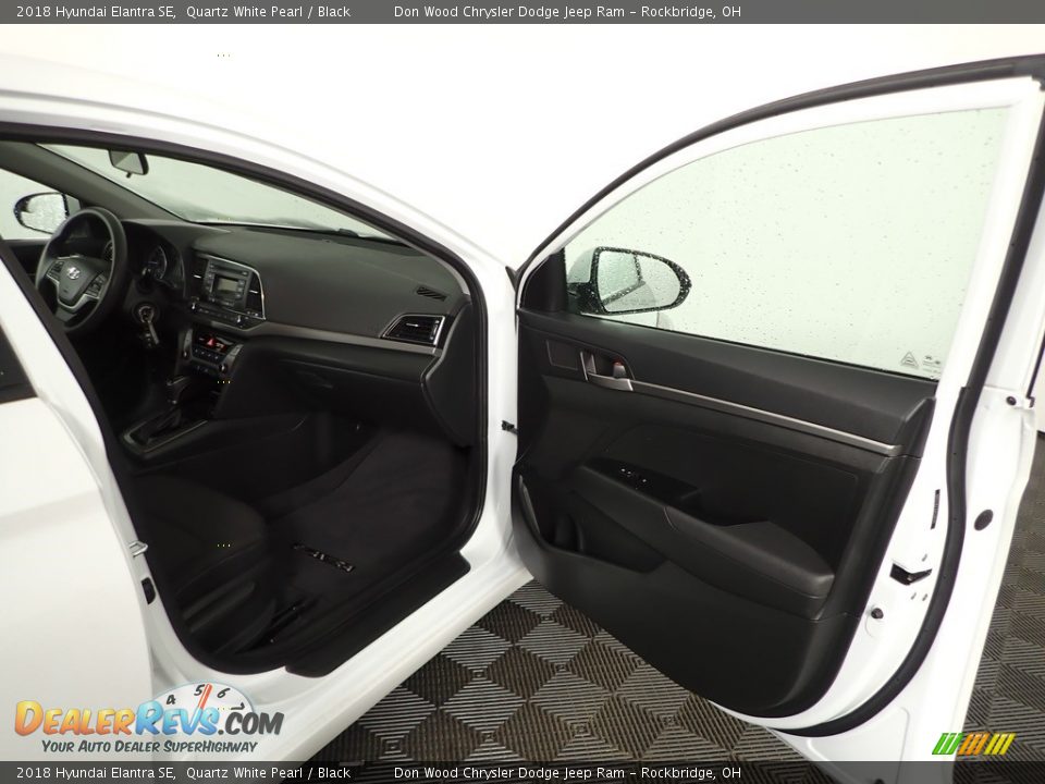 2018 Hyundai Elantra SE Quartz White Pearl / Black Photo #26