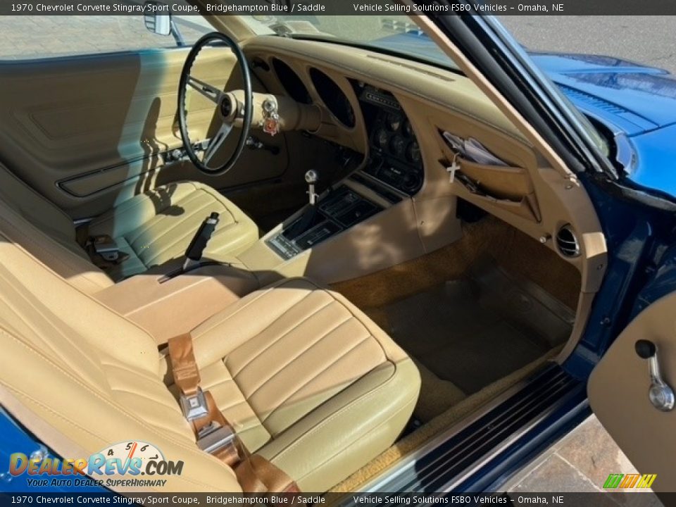 Front Seat of 1970 Chevrolet Corvette Stingray Sport Coupe Photo #4