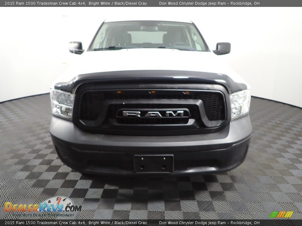 2015 Ram 1500 Tradesman Crew Cab 4x4 Bright White / Black/Diesel Gray Photo #4