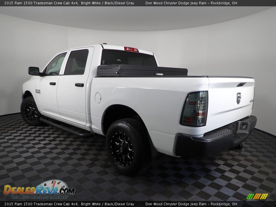 2015 Ram 1500 Tradesman Crew Cab 4x4 Bright White / Black/Diesel Gray Photo #6