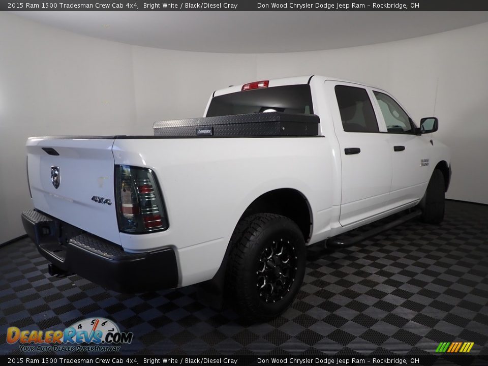 2015 Ram 1500 Tradesman Crew Cab 4x4 Bright White / Black/Diesel Gray Photo #9