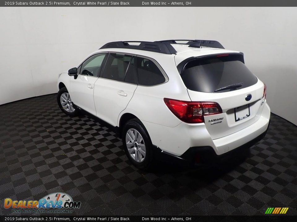 2019 Subaru Outback 2.5i Premium Crystal White Pearl / Slate Black Photo #12