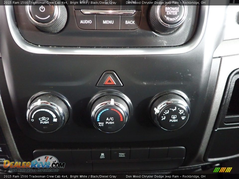 Controls of 2015 Ram 1500 Tradesman Crew Cab 4x4 Photo #18