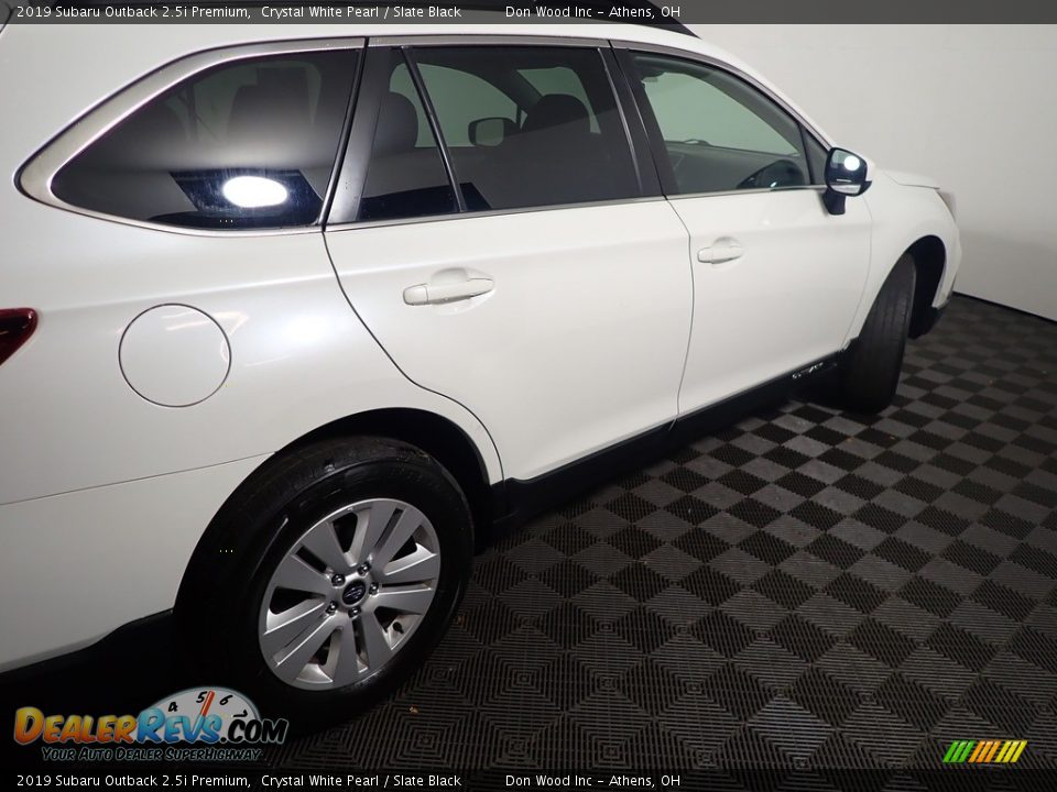 2019 Subaru Outback 2.5i Premium Crystal White Pearl / Slate Black Photo #19