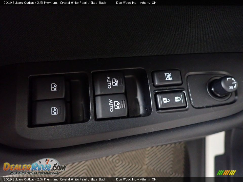 2019 Subaru Outback 2.5i Premium Crystal White Pearl / Slate Black Photo #21