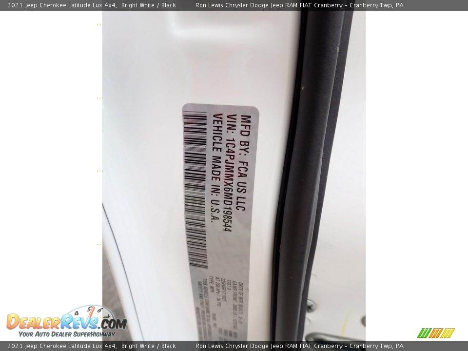 2021 Jeep Cherokee Latitude Lux 4x4 Bright White / Black Photo #20