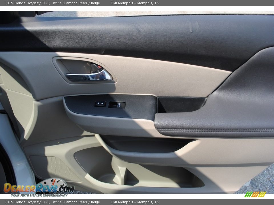 2015 Honda Odyssey EX-L White Diamond Pearl / Beige Photo #27