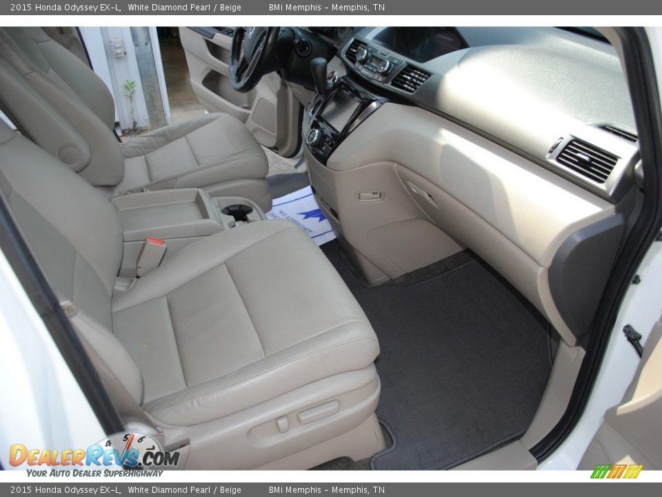 2015 Honda Odyssey EX-L White Diamond Pearl / Beige Photo #28