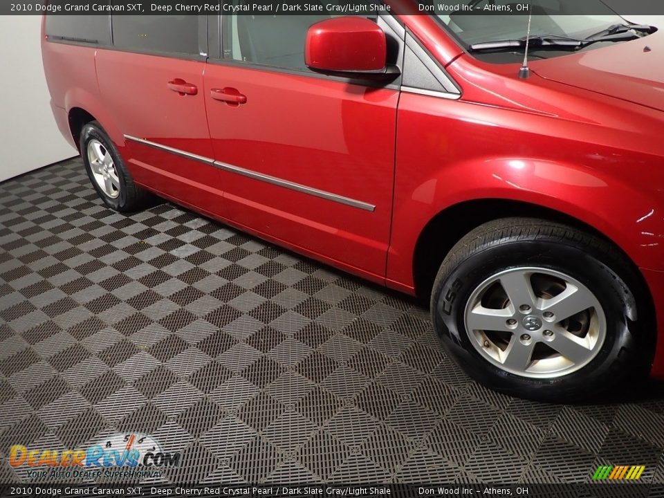 2010 Dodge Grand Caravan SXT Deep Cherry Red Crystal Pearl / Dark Slate Gray/Light Shale Photo #3