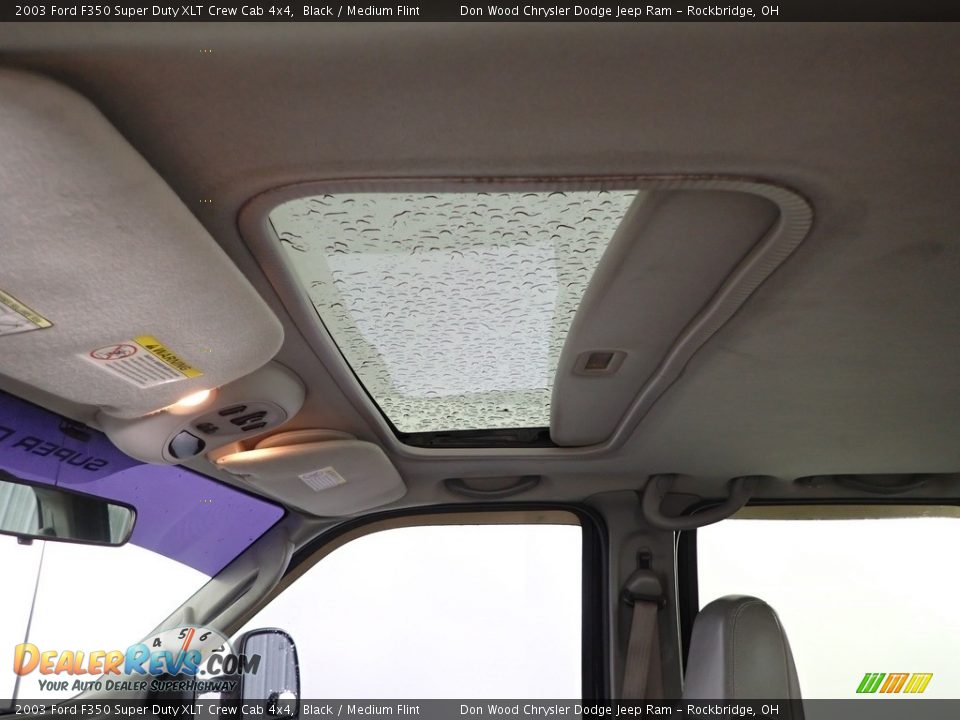 2003 Ford F350 Super Duty XLT Crew Cab 4x4 Black / Medium Flint Photo #3