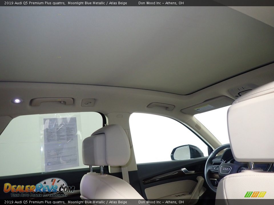 2019 Audi Q5 Premium Plus quattro Moonlight Blue Metallic / Atlas Beige Photo #2