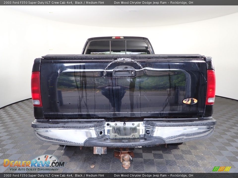 2003 Ford F350 Super Duty XLT Crew Cab 4x4 Black / Medium Flint Photo #8