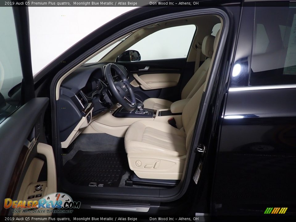 2019 Audi Q5 Premium Plus quattro Moonlight Blue Metallic / Atlas Beige Photo #26