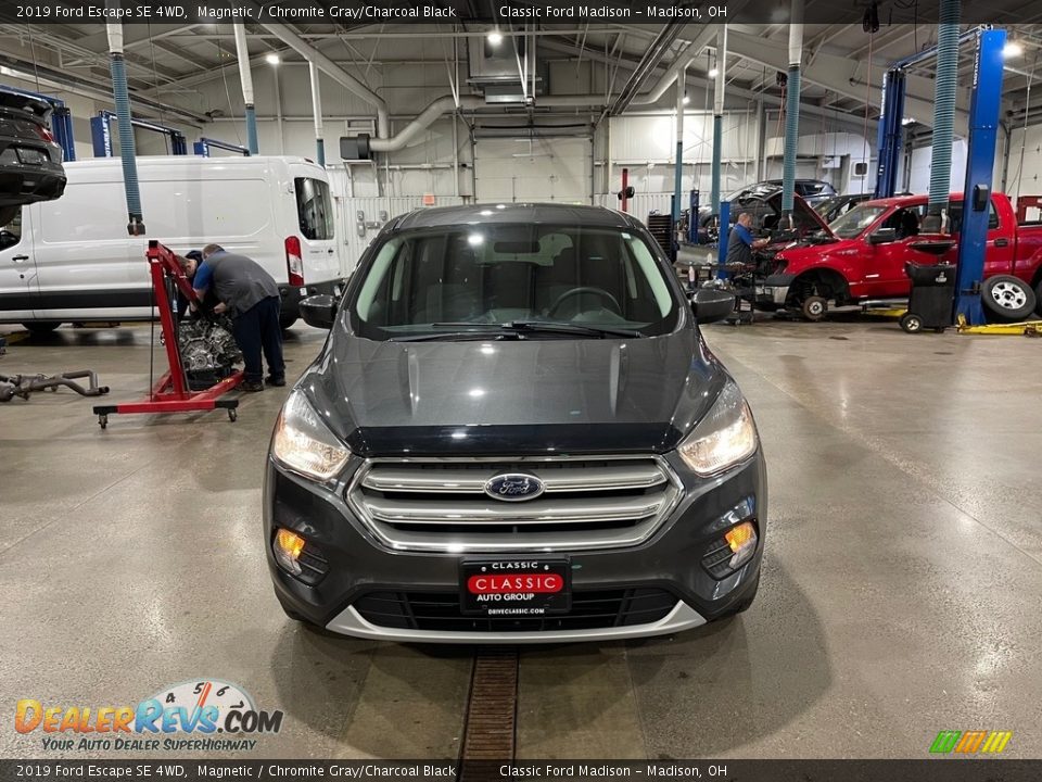 2019 Ford Escape SE 4WD Magnetic / Chromite Gray/Charcoal Black Photo #2