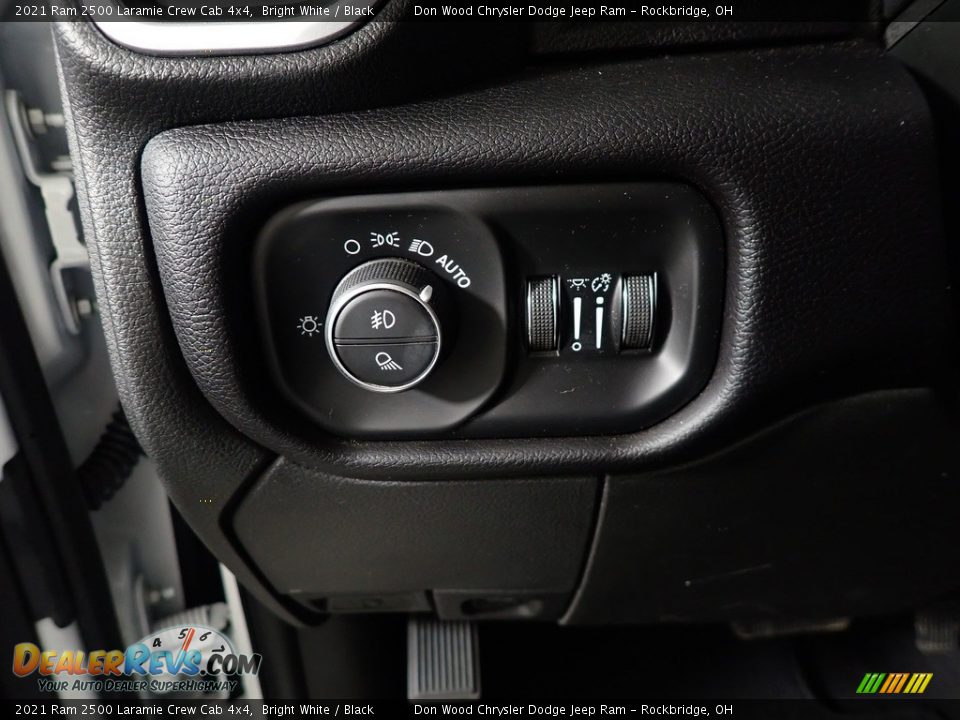 2021 Ram 2500 Laramie Crew Cab 4x4 Bright White / Black Photo #30