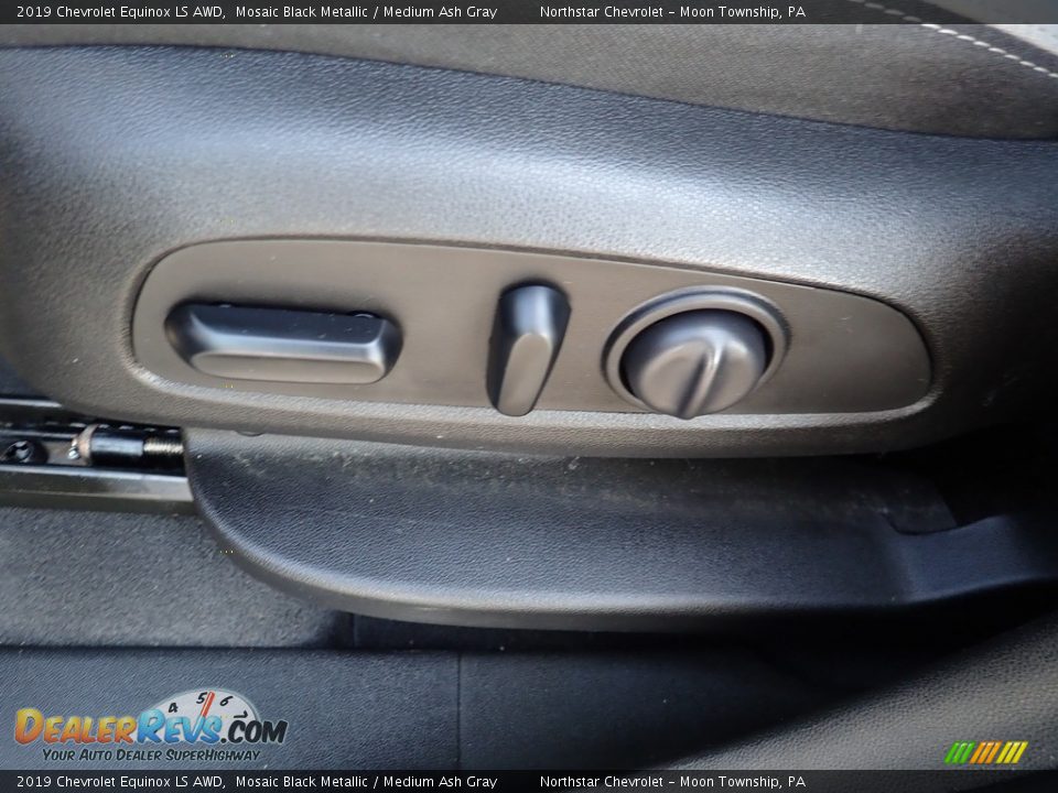 2019 Chevrolet Equinox LS AWD Mosaic Black Metallic / Medium Ash Gray Photo #25