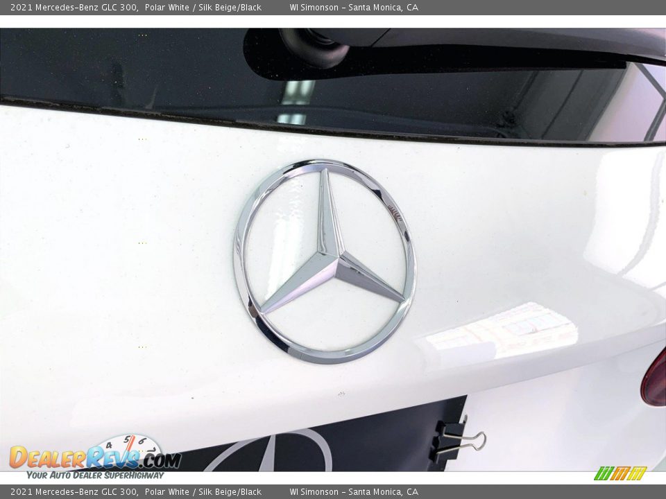2021 Mercedes-Benz GLC 300 Polar White / Silk Beige/Black Photo #7