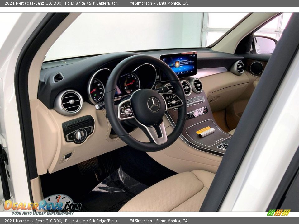 2021 Mercedes-Benz GLC 300 Polar White / Silk Beige/Black Photo #14