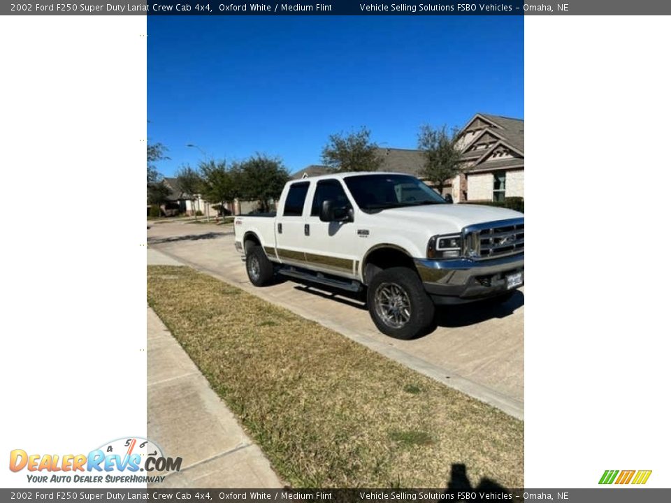 2002 Ford F250 Super Duty Lariat Crew Cab 4x4 Oxford White / Medium Flint Photo #10