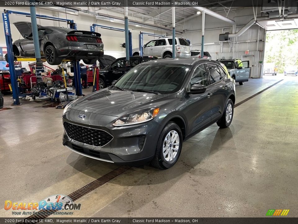 2020 Ford Escape SE 4WD Magnetic Metallic / Dark Earth Gray Photo #1