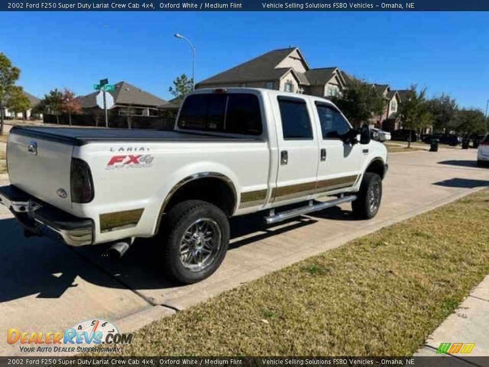 2002 Ford F250 Super Duty Lariat Crew Cab 4x4 Oxford White / Medium Flint Photo #15