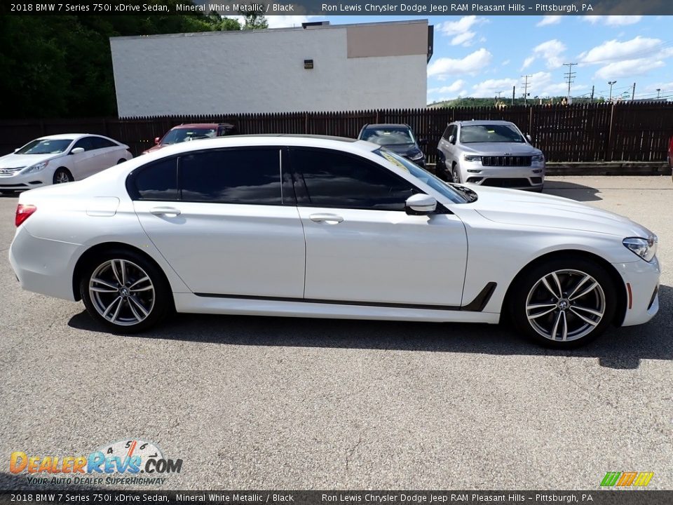 2018 BMW 7 Series 750i xDrive Sedan Mineral White Metallic / Black Photo #7