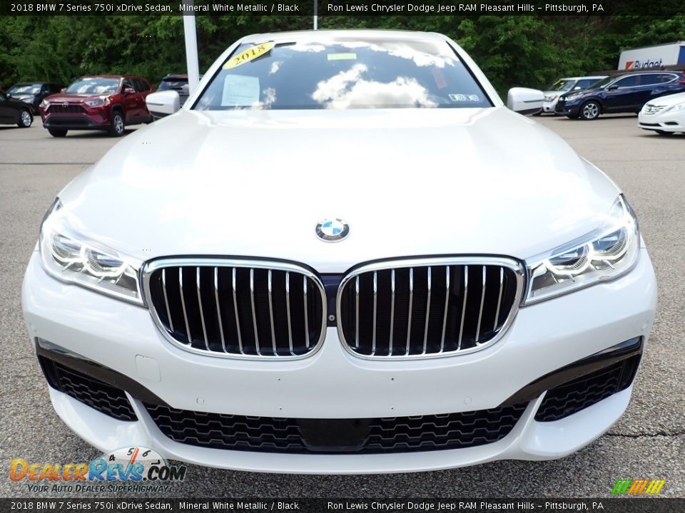 2018 BMW 7 Series 750i xDrive Sedan Mineral White Metallic / Black Photo #9