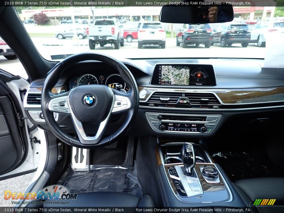 2018 BMW 7 Series 750i xDrive Sedan Mineral White Metallic / Black Photo #13