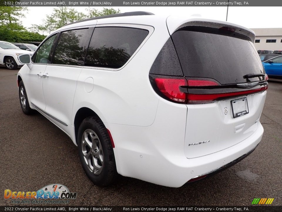 2022 Chrysler Pacifica Limited AWD Bright White / Black/Alloy Photo #3