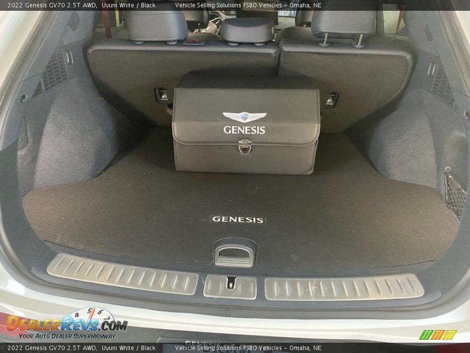 2022 Genesis GV70 2.5T AWD Trunk Photo #2