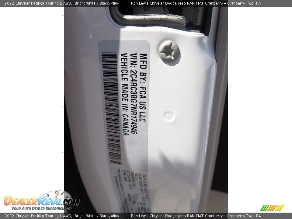 2022 Chrysler Pacifica Touring L AWD Bright White / Black/Alloy Photo #20