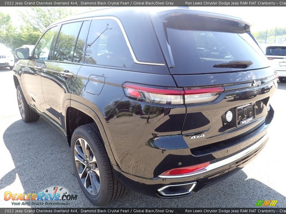 2022 Jeep Grand Cherokee Overland 4x4 Diamond Black Crystal Pearl / Global Black/Steel Gray Photo #3