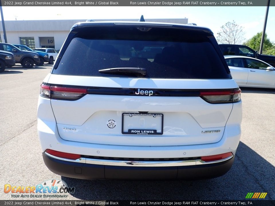 2022 Jeep Grand Cherokee Limited 4x4 Bright White / Global Black Photo #4