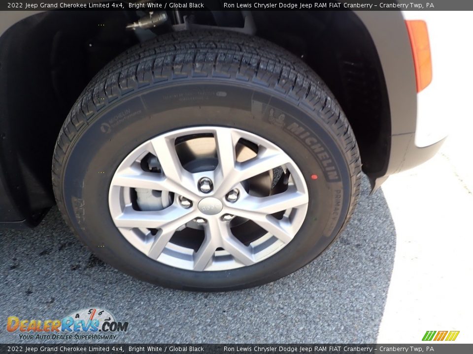 2022 Jeep Grand Cherokee Limited 4x4 Bright White / Global Black Photo #9