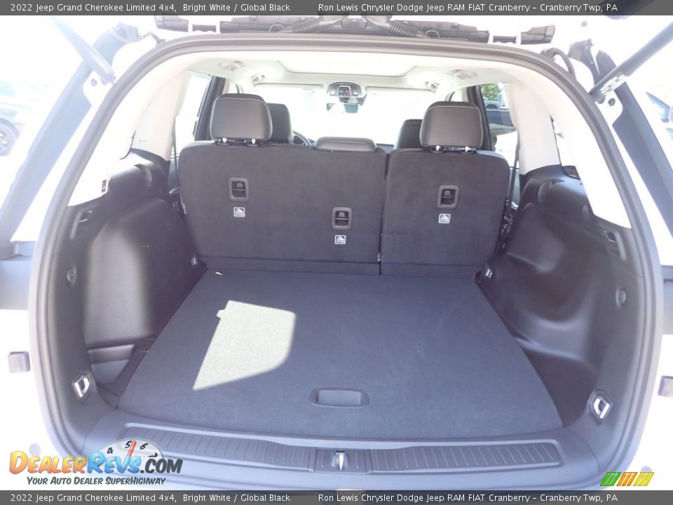 2022 Jeep Grand Cherokee Limited 4x4 Bright White / Global Black Photo #12