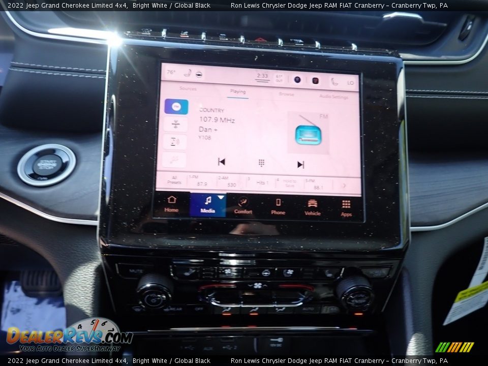 2022 Jeep Grand Cherokee Limited 4x4 Bright White / Global Black Photo #16