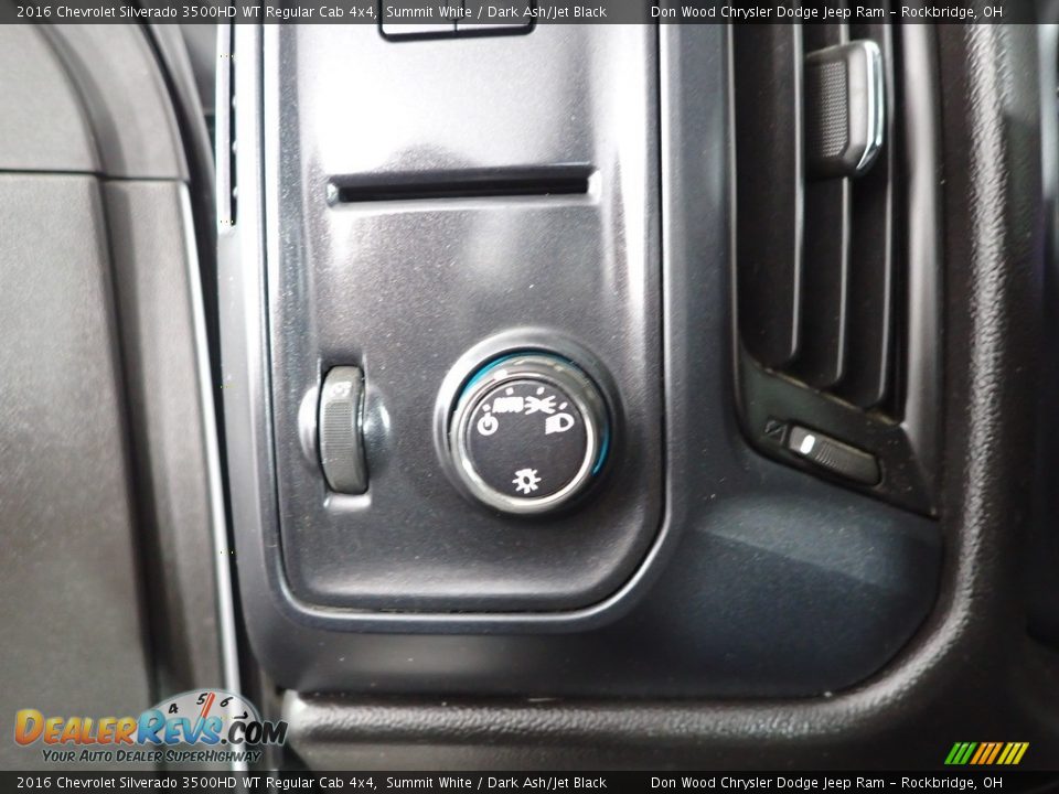 2016 Chevrolet Silverado 3500HD WT Regular Cab 4x4 Summit White / Dark Ash/Jet Black Photo #12
