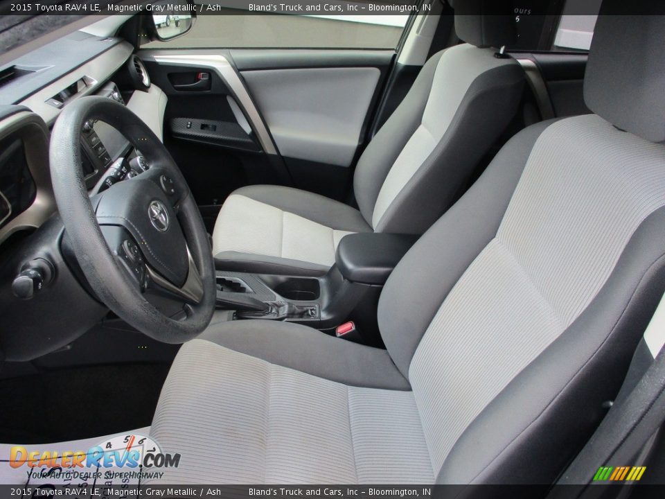 2015 Toyota RAV4 LE Magnetic Gray Metallic / Ash Photo #7