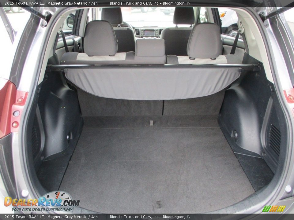 2015 Toyota RAV4 LE Magnetic Gray Metallic / Ash Photo #9