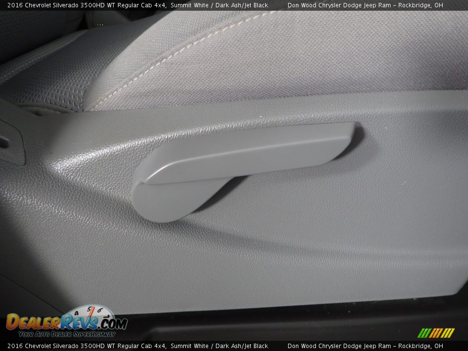 2016 Chevrolet Silverado 3500HD WT Regular Cab 4x4 Summit White / Dark Ash/Jet Black Photo #21